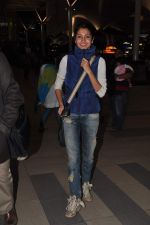 Anushka Sharma snapped at airport on 19th Dec 2011 (16).JPG